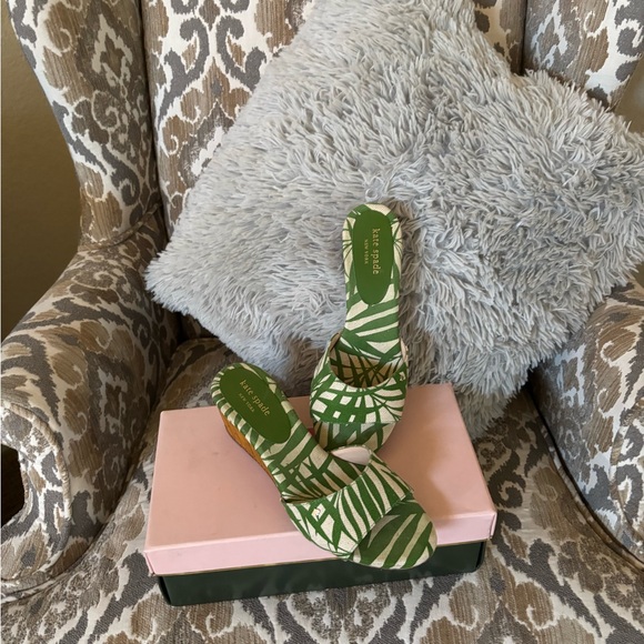 Island Green and White Leaf Print Sandals - Picture 1 of 5